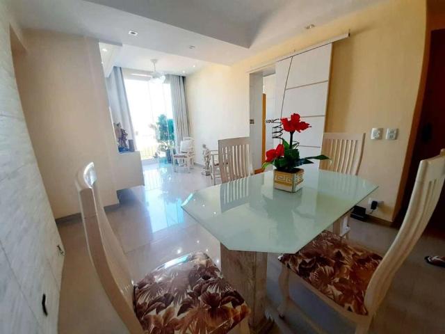 Apartamento para Venda em Rio de Janeiro/RJ Vila Valqueire 2 Quartos