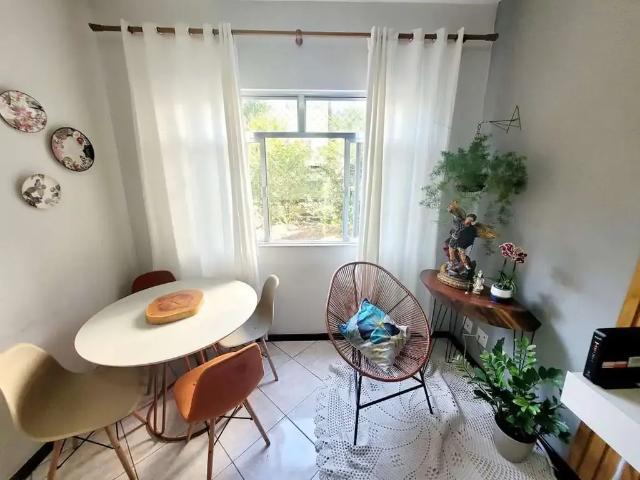 Apartamento para Venda em Rio de Janeiro/RJ Vila Valqueire 2 Quartos