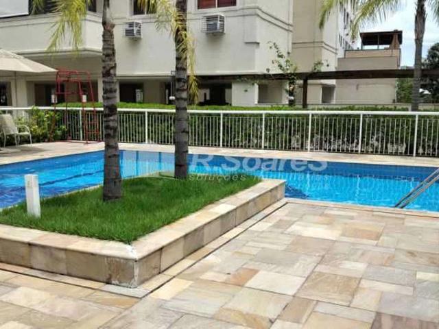 Apartamento para Venda em Rio de Janeiro/RJ Vila Valqueire 4 Quartos