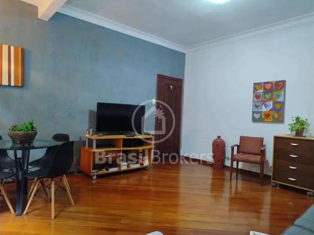 Apartamento para Venda em Rio de Janeiro/RJ Grajaú 2 Quartos