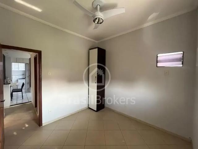 Apartamento para Venda em Rio de Janeiro/RJ Vila Kosmos 2 Quartos