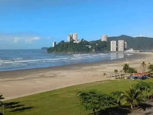 Apartamento para Venda em São Vicente/SP Itararé 3 Quartos