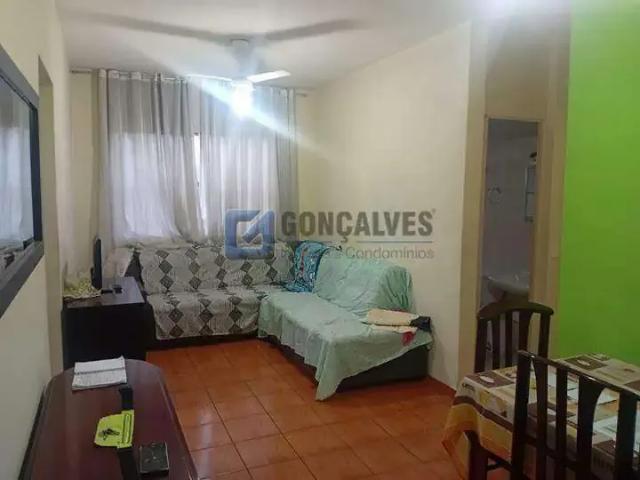 Apartamento para Venda em São Bernardo do Campo/SP Santa Terezinha 2 Quartos