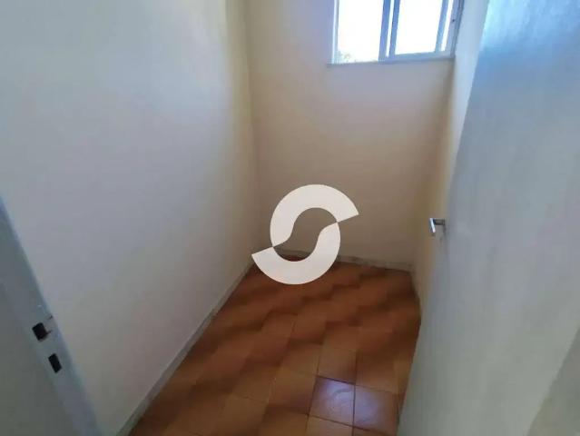 Apartamento para Venda em São Gonçalo/RJ Centro 2 Quartos