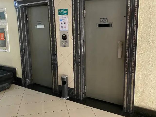 Apartamento para Venda em São Gonçalo/RJ Centro 2 Quartos