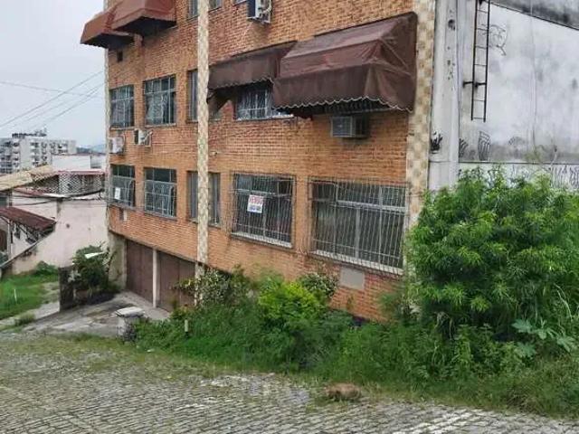Apartamento para Venda em São Gonçalo/RJ Centro 2 Quartos