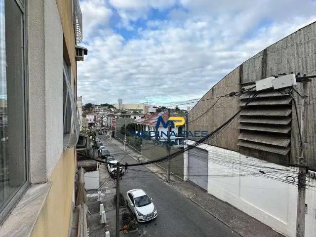 Apartamento para Venda em São Gonçalo/RJ Centro 2 Quartos