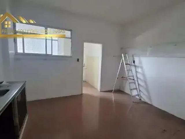 Apartamento para Venda em São Gonçalo/RJ Centro 3 Quartos