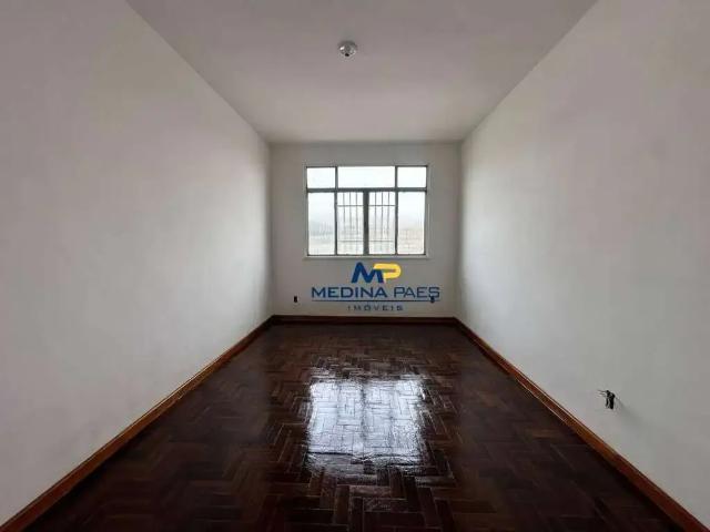 Apartamento para Venda em São Gonçalo/RJ Centro 3 Quartos