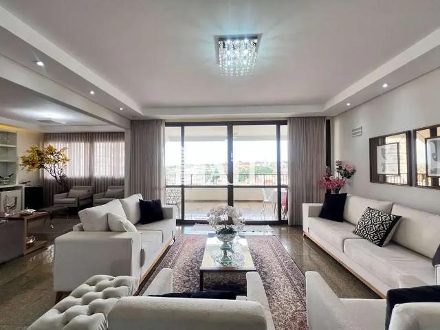 Apartamento para Venda em São José do Rio Preto/SP Centro 4 Quartos