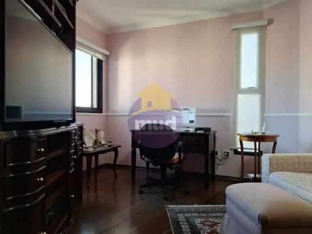 Apartamento para Venda em São José do Rio Preto/SP Centro 5 Quartos