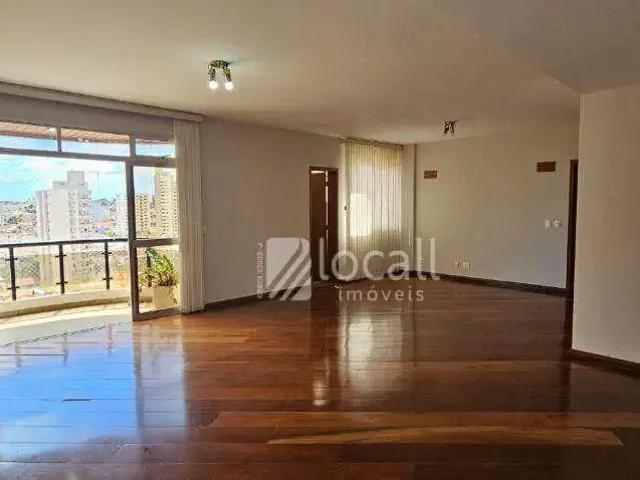 Apartamento para Venda em São José do Rio Preto/SP Centro 3 Quartos