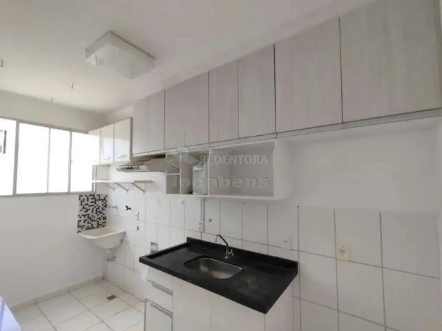 Apartamento para Venda em São José do Rio Preto/SP Residencial Ana Célia 2 Quartos