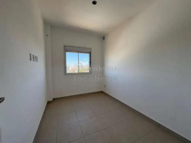 Apartamento para Venda em São José do Rio Preto/SP Vila Redentora 3 Quartos