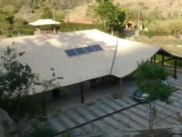 Apartamento para Venda em São José do Vale do Rio Preto/RJ Centro 2 Quartos
