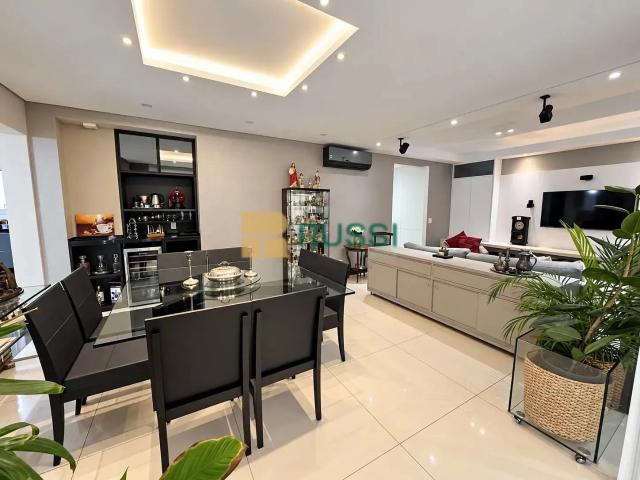 Apartamento para Venda em São José dos Campos/SP Vila Adyana 4 Quartos