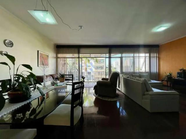 Apartamento para Venda em São José dos Campos/SP Vila Adyana 3 Quartos