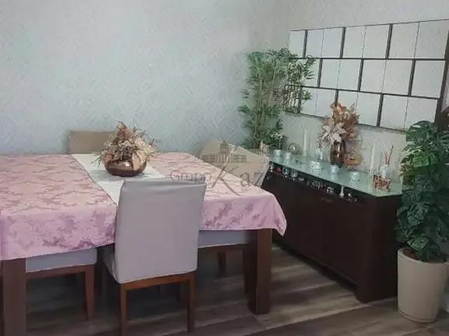 Apartamento para Venda em São José dos Campos/SP Vila Industrial 3 Quartos