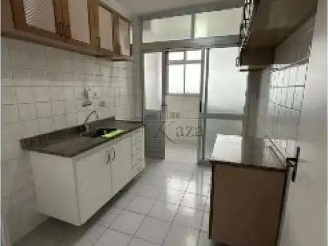 Apartamento para Venda em São José dos Campos/SP Vila Industrial 3 Quartos