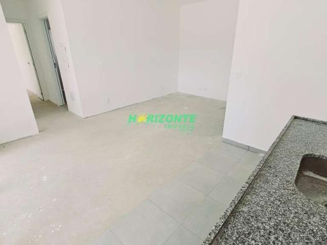 Apartamento para Venda em São José dos Campos/SP Vila Industrial 3 Quartos