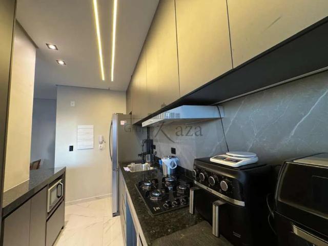 Apartamento para Venda em São José dos Campos/SP Vila Industrial 2 Quartos
