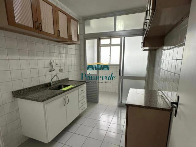 Apartamento para Venda em São José dos Campos/SP Vila Tatetuba 3 Quartos