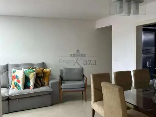 Apartamento para Venda em São José dos Campos/SP Bosque dos Eucaliptos 3 Quartos