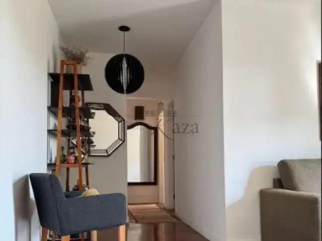 Apartamento para Venda em São José dos Campos/SP Bosque dos Eucaliptos 3 Quartos