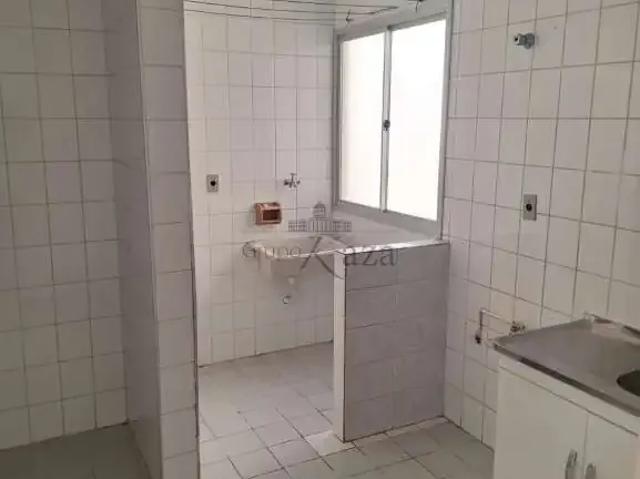 Apartamento para Venda em São José dos Campos/SP Bosque dos Eucaliptos 2 Quartos