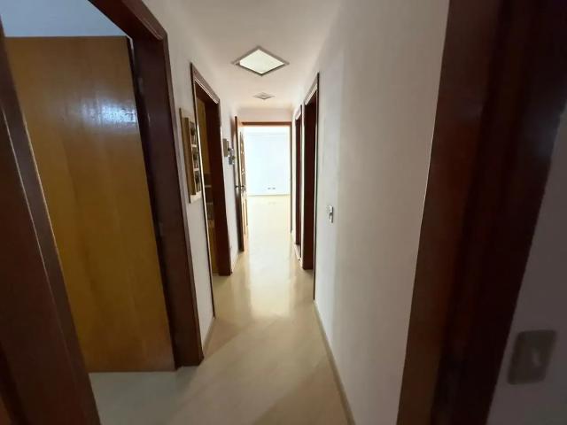 Apartamento para Venda em São José dos Campos/SP Bosque dos Eucaliptos 4 Quartos