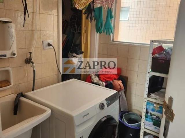Apartamento para Venda em São José dos Campos/SP Centro 2 Quartos