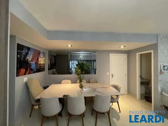 Apartamento para Venda em São José dos Campos/SP Condomínio Royal Park 3 Quartos