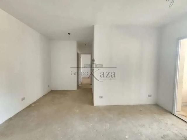 Apartamento para Venda em São José dos Campos/SP Jardim Colonial 2 Quartos