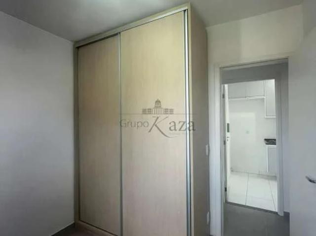 Apartamento para Venda em São José dos Campos/SP Jardim Colonial 2 Quartos