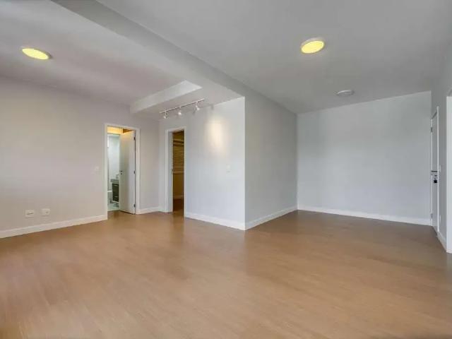 Apartamento para Venda em São José dos Campos/SP Jardim Aquárius 2 Quartos