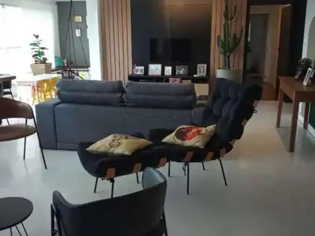Apartamento para Venda em São José dos Campos/SP Jardim das Indústrias 3 Quartos