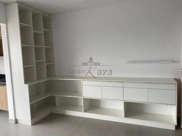 Apartamento para Venda em São José dos Campos/SP Jardim das Indústrias 2 Quartos