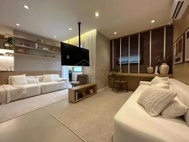 Apartamento para Venda em São José dos Campos/SP Jardim das Indústrias 2 Quartos