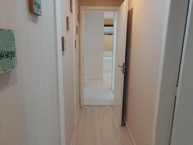Apartamento para Venda em São José dos Campos/SP Jardim das Indústrias 4 Quartos