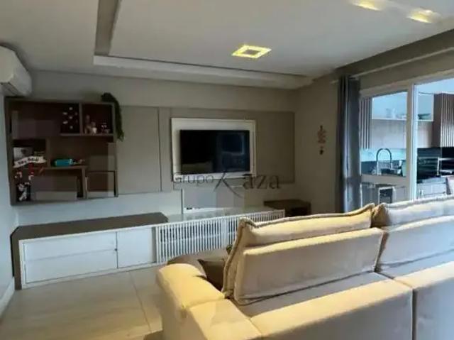 Apartamento para Venda em São José dos Campos/SP Jardim das Indústrias 4 Quartos