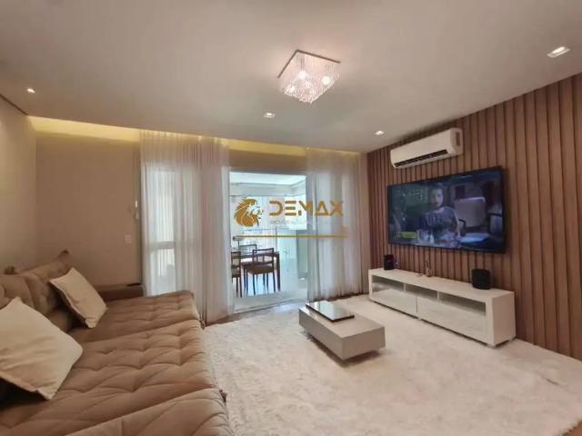 Apartamento para Venda em São José dos Campos/SP Jardim das Indústrias 4 Quartos
