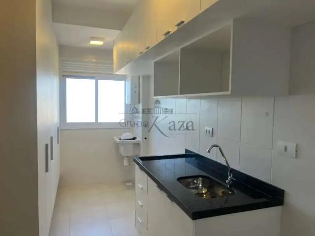 Apartamento para Venda em São José dos Campos/SP Jardim Oriente 2 Quartos