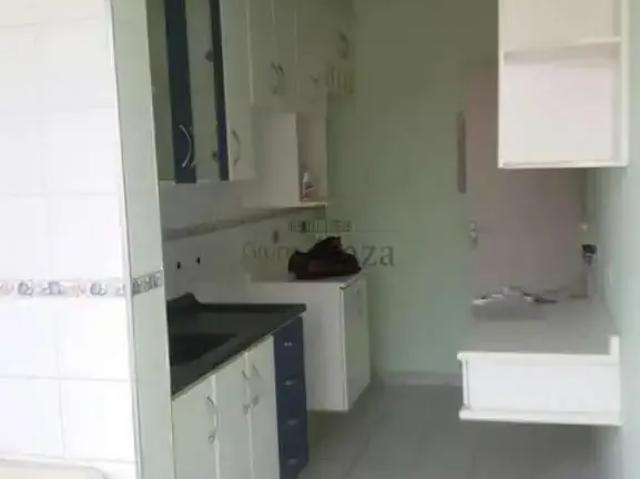 Apartamento para Venda em São José dos Campos/SP Jardim Oriente 3 Quartos