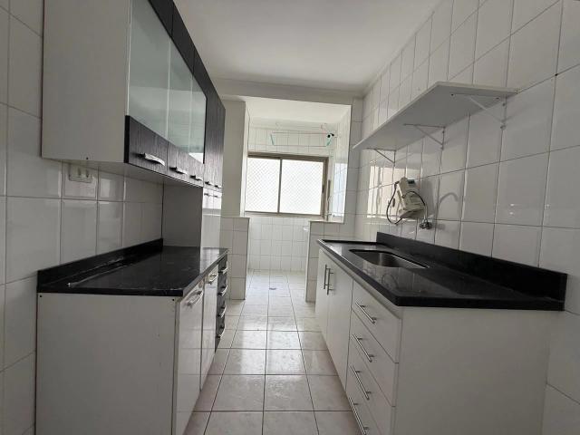 Apartamento para Venda em São José dos Campos/SP Jardim Satélite 3 Quartos