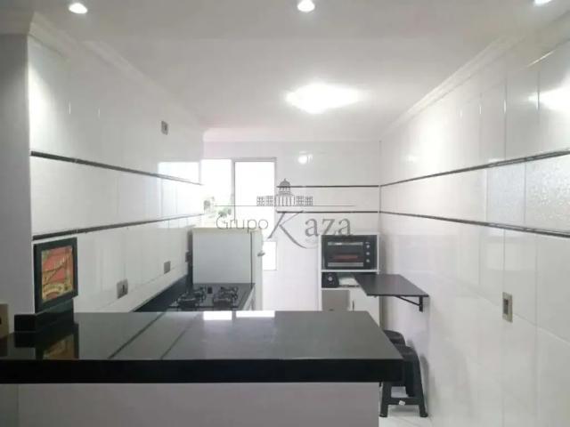 Apartamento para Venda em São José dos Campos/SP Jardim Satélite 2 Quartos