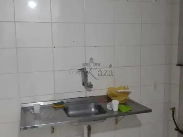 Apartamento para Venda em São José dos Campos/SP Parque dos Ipês 2 Quartos