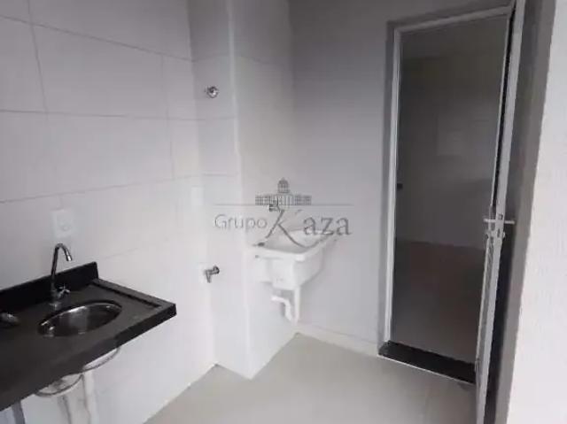 Apartamento para Venda em São José dos Campos/SP Parque Industrial 2 Quartos
