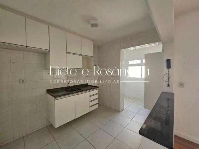 Apartamento para Venda em São José dos Campos/SP Parque Industrial 3 Quartos
