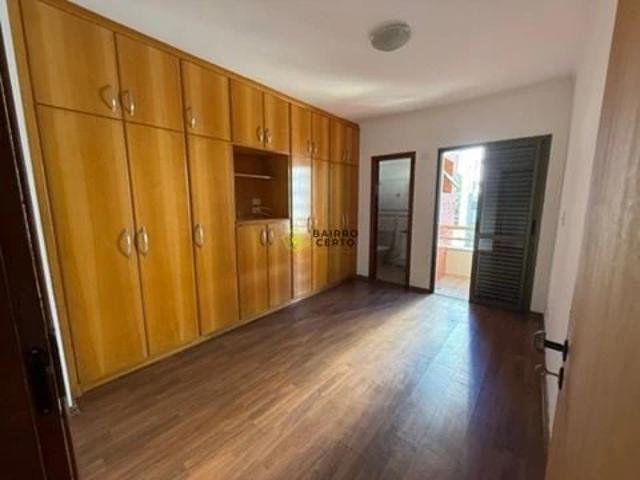 Apartamento para Venda em São José dos Campos/SP Parque Residencial Aquarius 3 Quartos