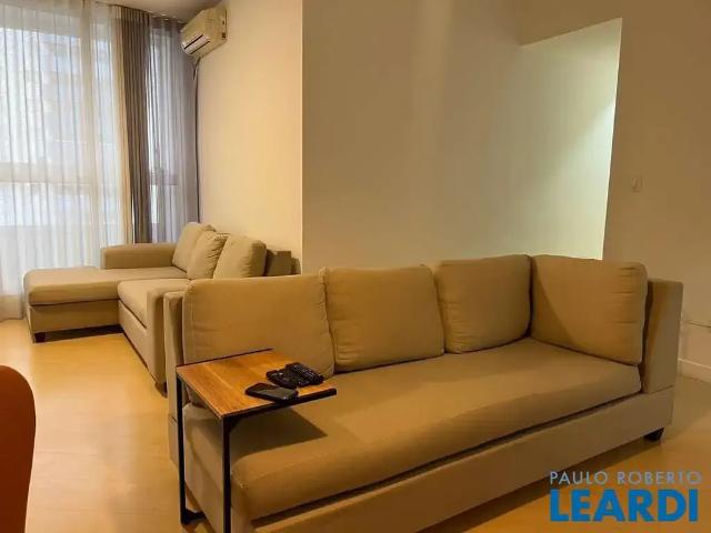 Apartamento para Venda em São José dos Campos/SP Parque Residencial Aquarius 4 Quartos